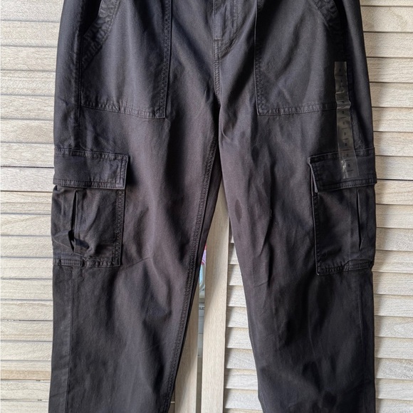 American Eagle Outfitters Women’s  Black Cargo Pants. Size 8. NWT. Streetwear - Picture 16 of 16